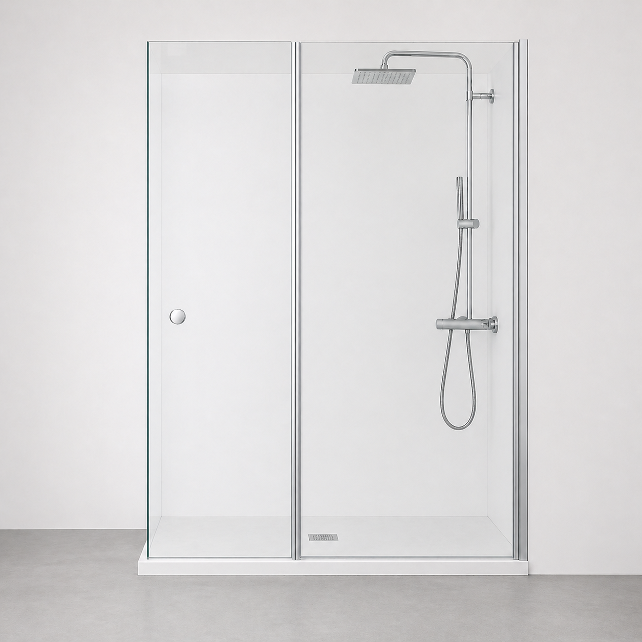 Paroi de douche avec retour pivotant 180° en verre transparent accessoires en aluminium chromé